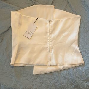 NWT Zara white asymmetrical top